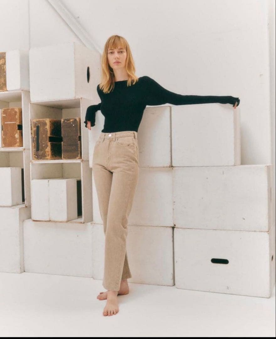 パンツ THE SHISHIKUI BASIC JEANS / BEIGE 25