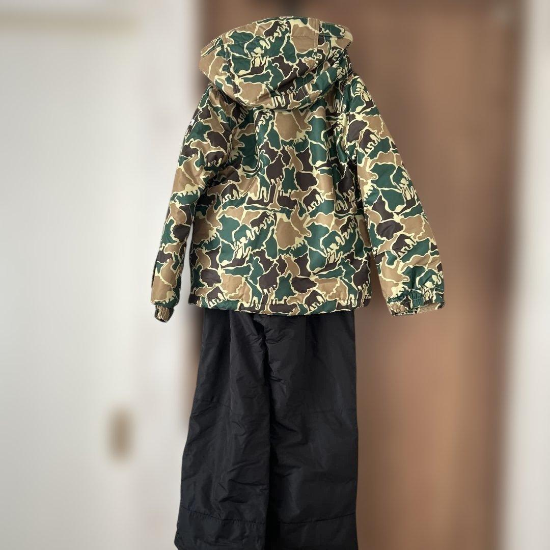 子ども用迷彩柄スキーウェア RESEEDA 140 美品 スノーウェア ボード