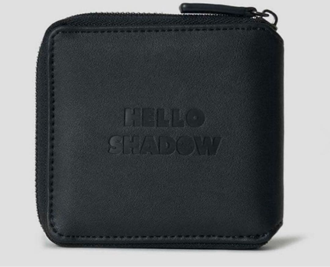 グラニフ　おすわり HELLO SHADOW ハローキティ　ウォレット　財布