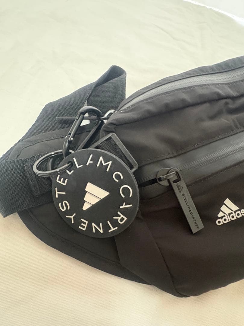 美品⭐︎ステラマッカートニー×アディダス ウエストポーチ バムバッグ