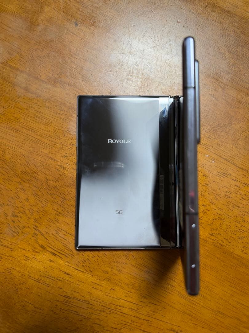 ROYOLE FlexPai 折りたたみ式タブレット 本体