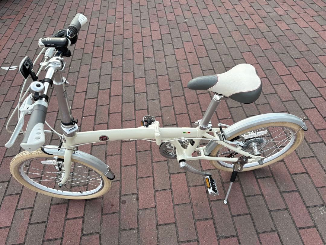「フィアット」軽量折り畳み自転車(20㌅)お届け出来ます。お引き取り大歓迎。
