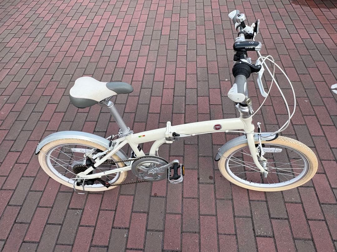 「フィアット」軽量折り畳み自転車(20㌅)お届け出来ます。お引き取り大歓迎。