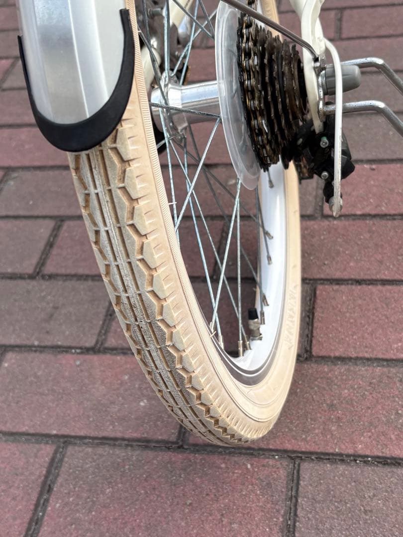 「フィアット」軽量折り畳み自転車(20㌅)お届け出来ます。お引き取り大歓迎。