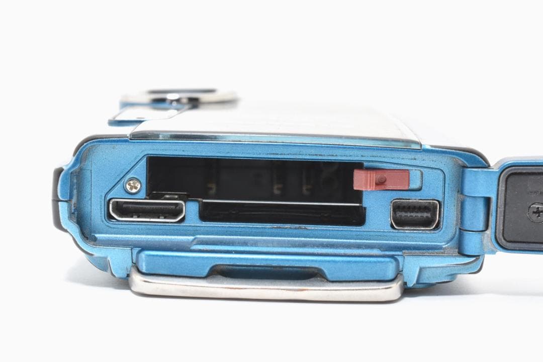 ■ 美品 ■ オリンパス　OLYMPUS μ TOUGH-3000【防水カメラ】
