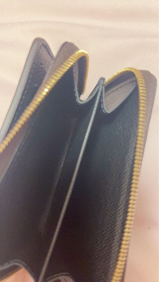 Louis Vuitton ルイヴィトン　ポルトフォイユ・ルー　財布