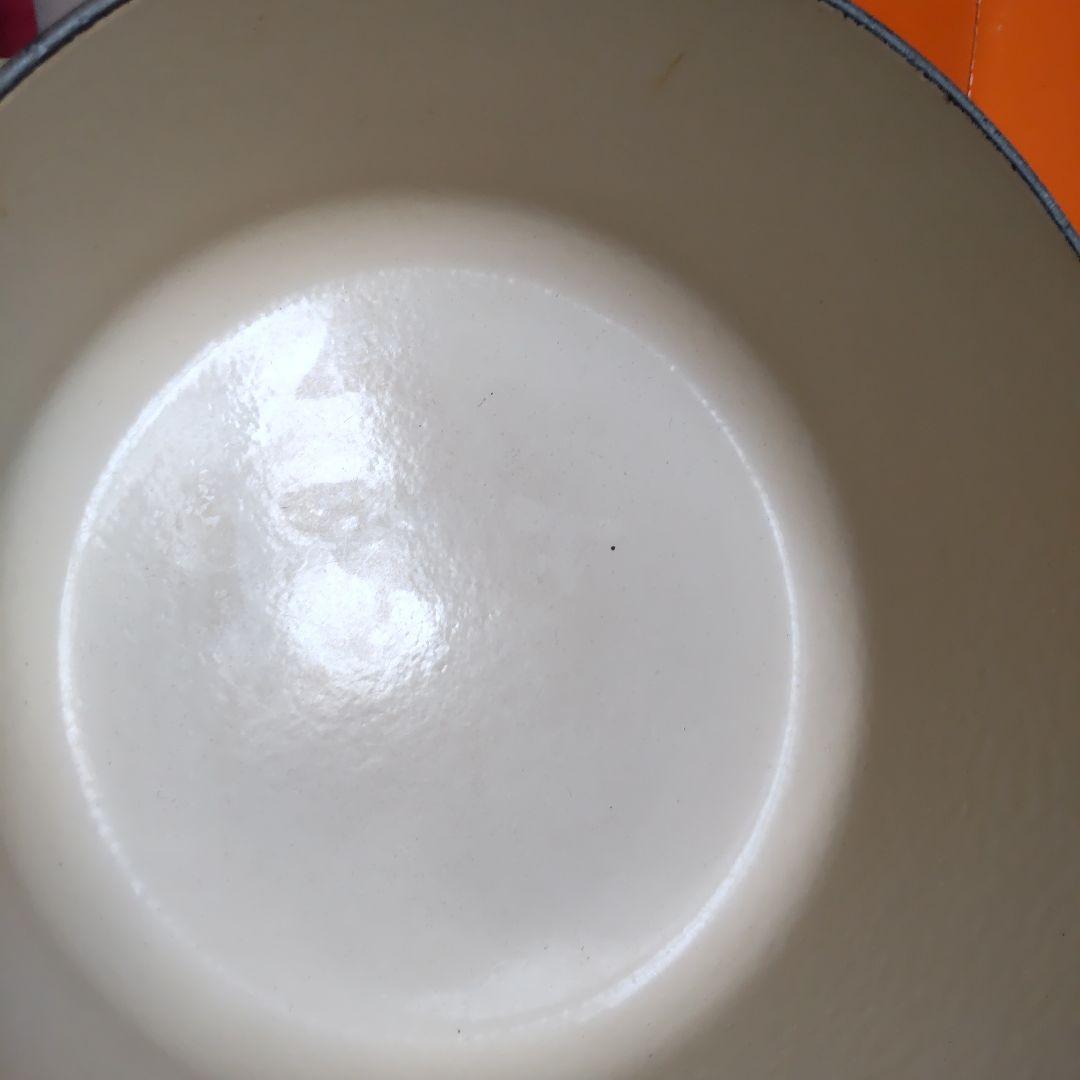 LE CREUSET 赤 鋳物ホーロー鍋 中型
