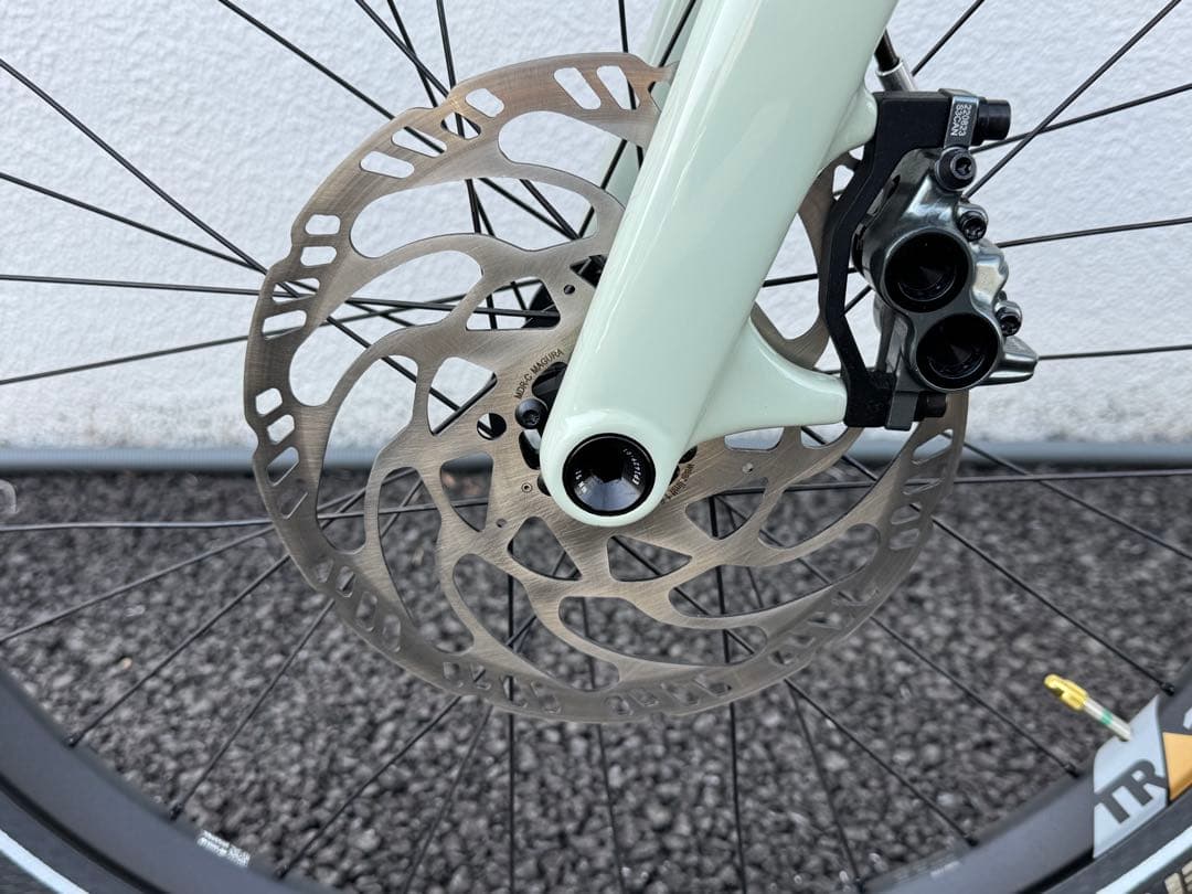 Canyon Stitched CFR Trial(中古、ペダル付)