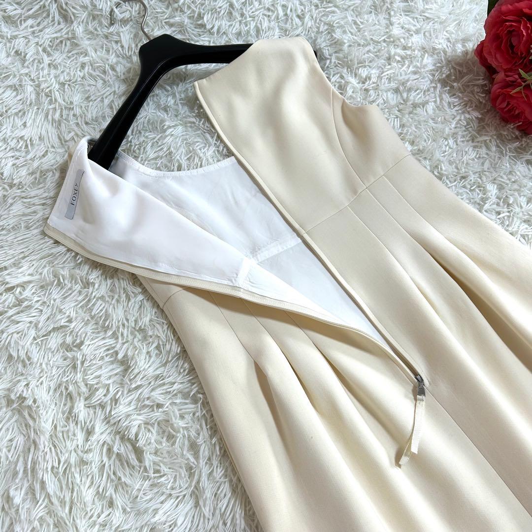 美品✨フォクシー 冬春に◎定価10万 ウール混 ストレッチ ワンピース