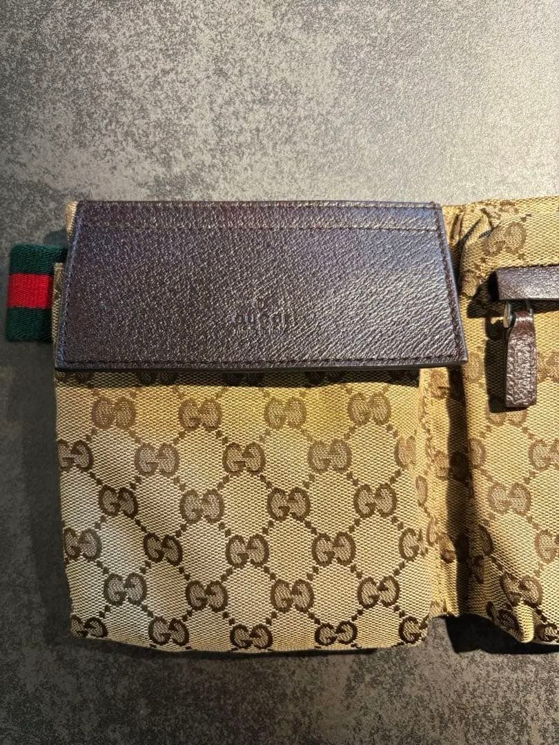 GUCCI ウエストポーチボディバッグGGキャンバス シェリーラインブラウン