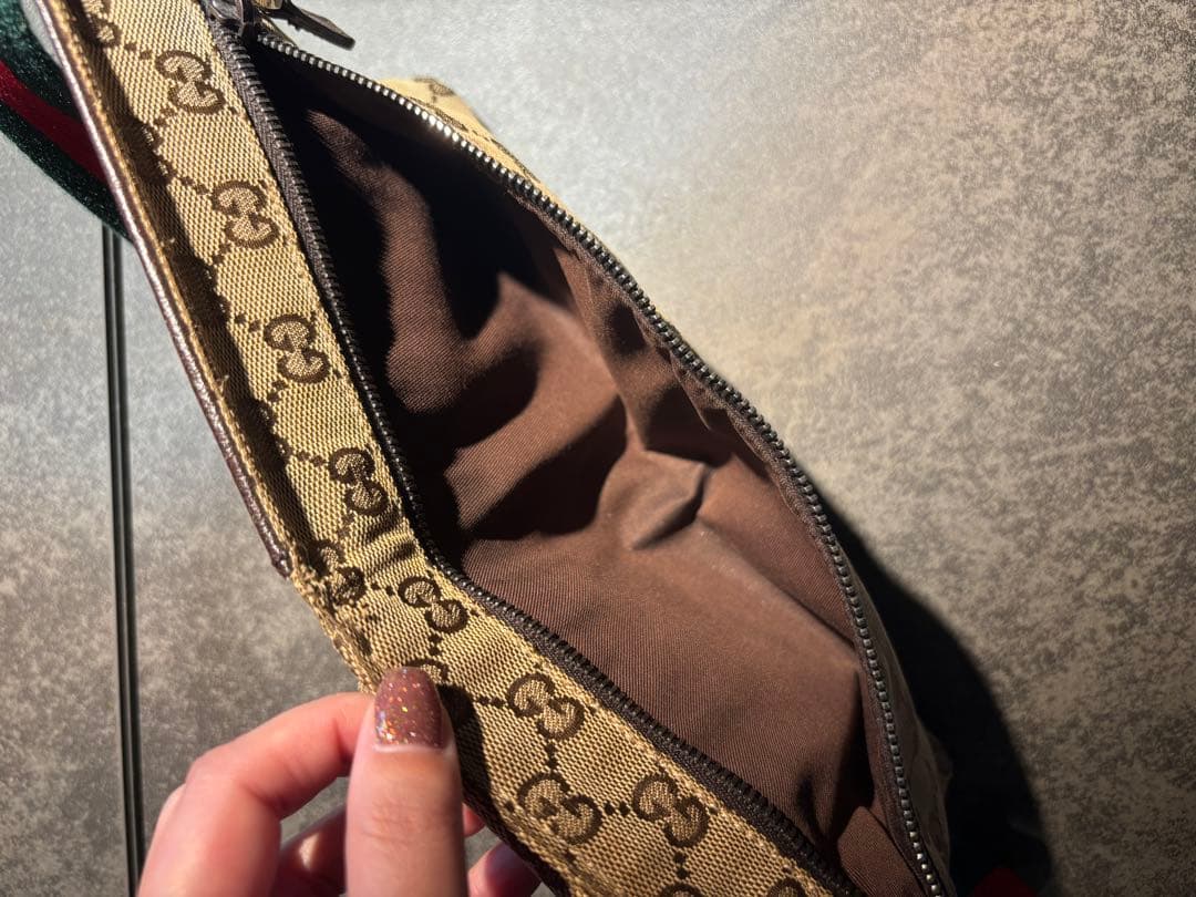 GUCCI ウエストポーチボディバッグGGキャンバス シェリーラインブラウン
