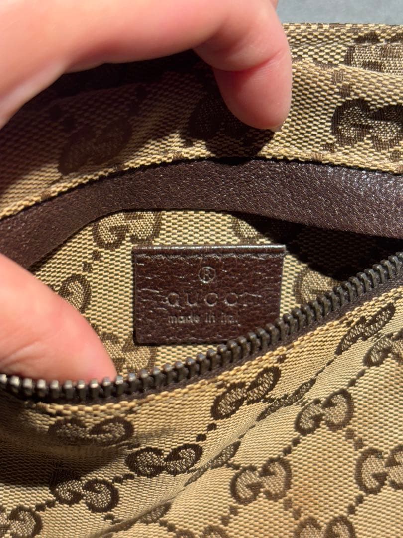 GUCCI ウエストポーチボディバッグGGキャンバス シェリーラインブラウン