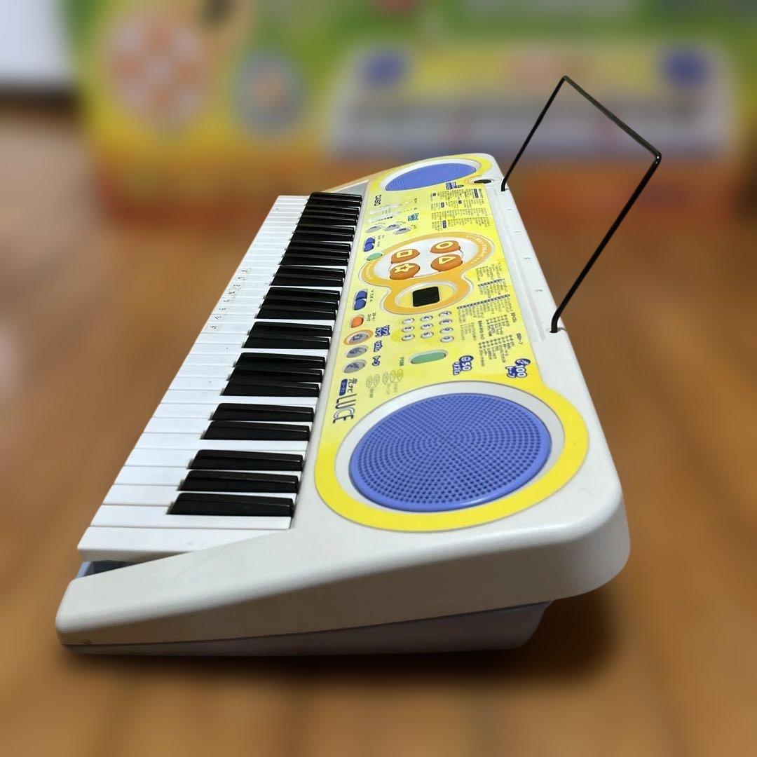 CASIO LK-38 光ナビゲーションキーボードLUCE ルーチェ 電子ピアノ