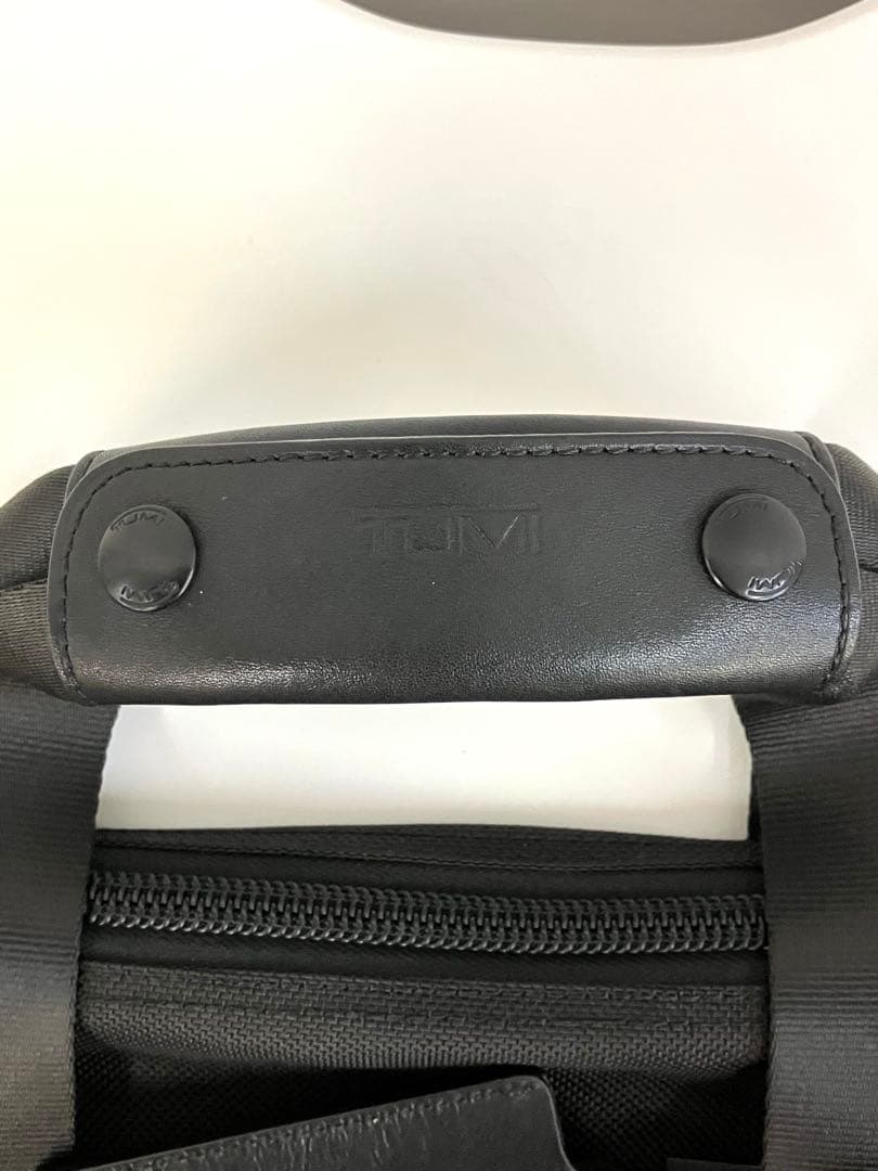 TUMI トゥミ ボストンバッグ 2way 大容量 22149D4 黒