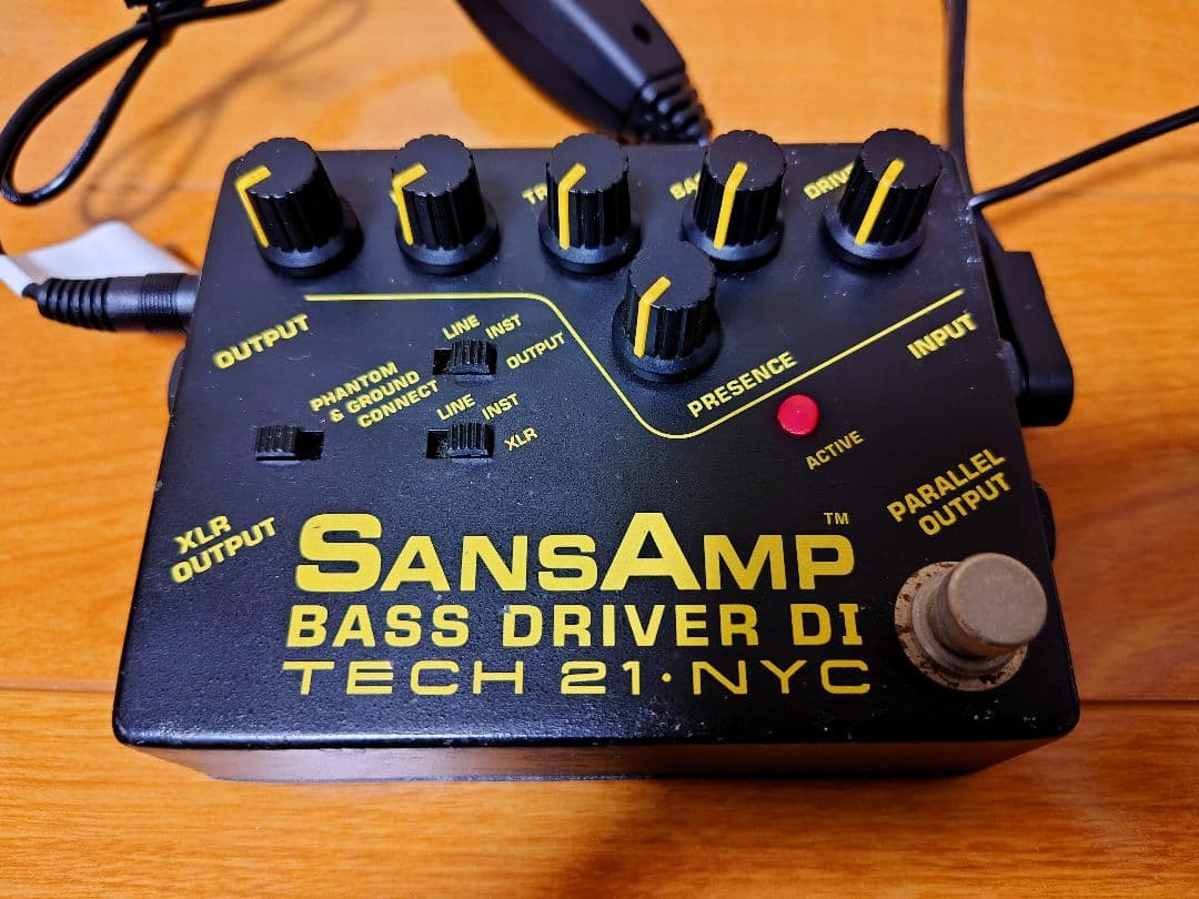 Tech 21 NYC SansAmp Bass D DI V1後期型