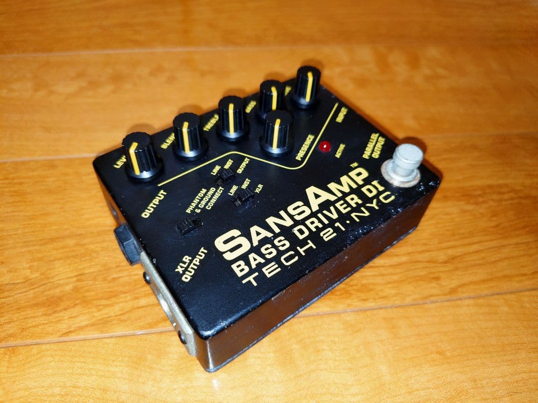 Tech 21 NYC SansAmp Bass D DI V1後期型