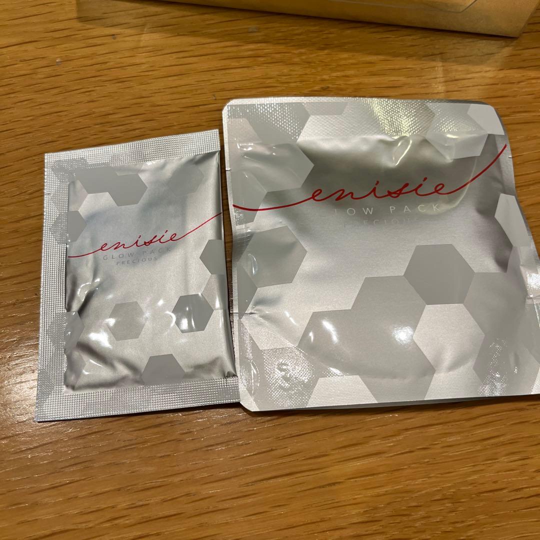 enisie GLOW PACK シートマスク