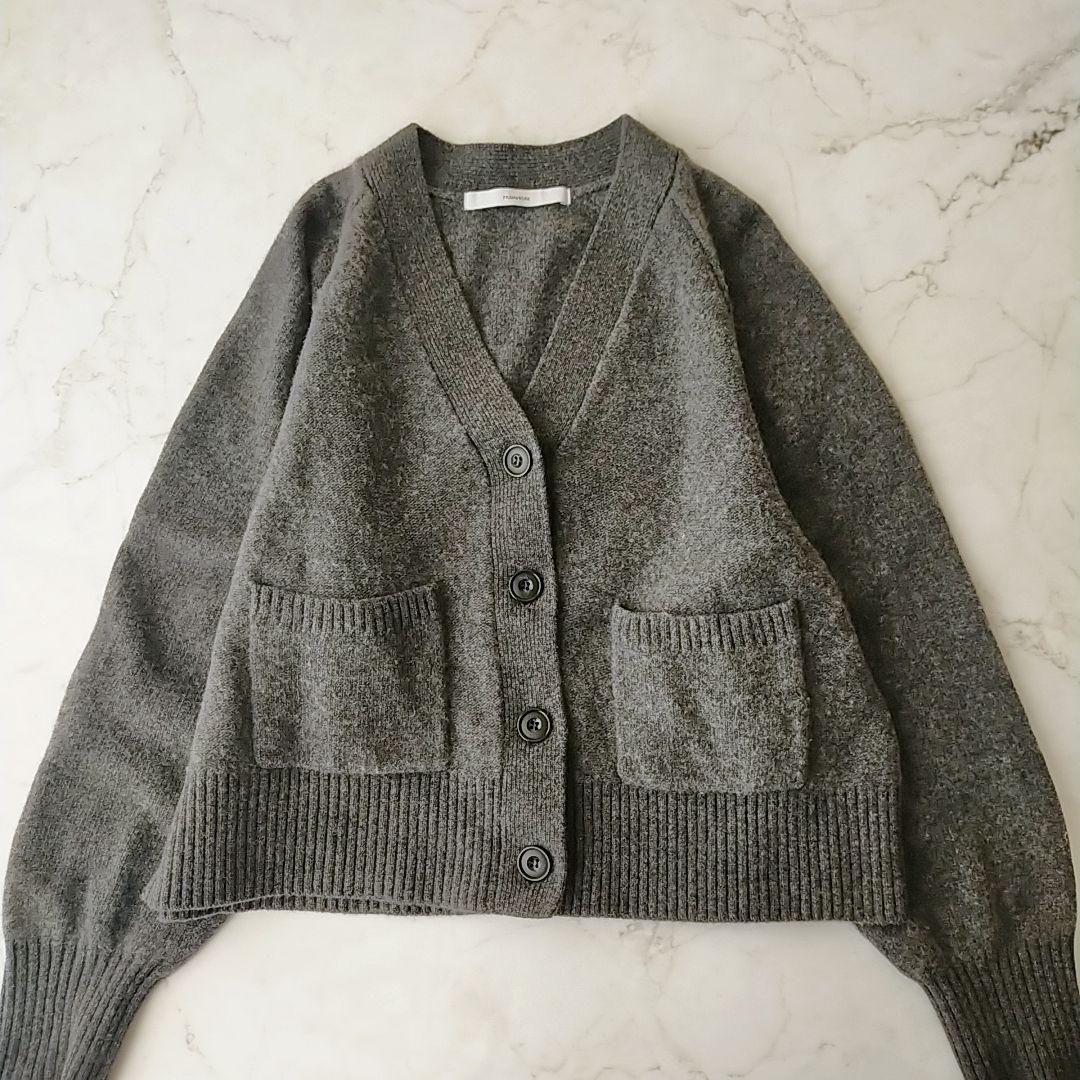 美品　フレームワーク　ショート丈ウールカシミヤカーディガン　Vネック