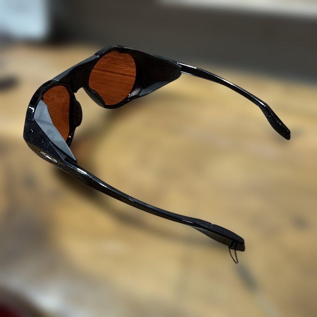 超美品　Oakley クリフデン　ブラック/オレンジ