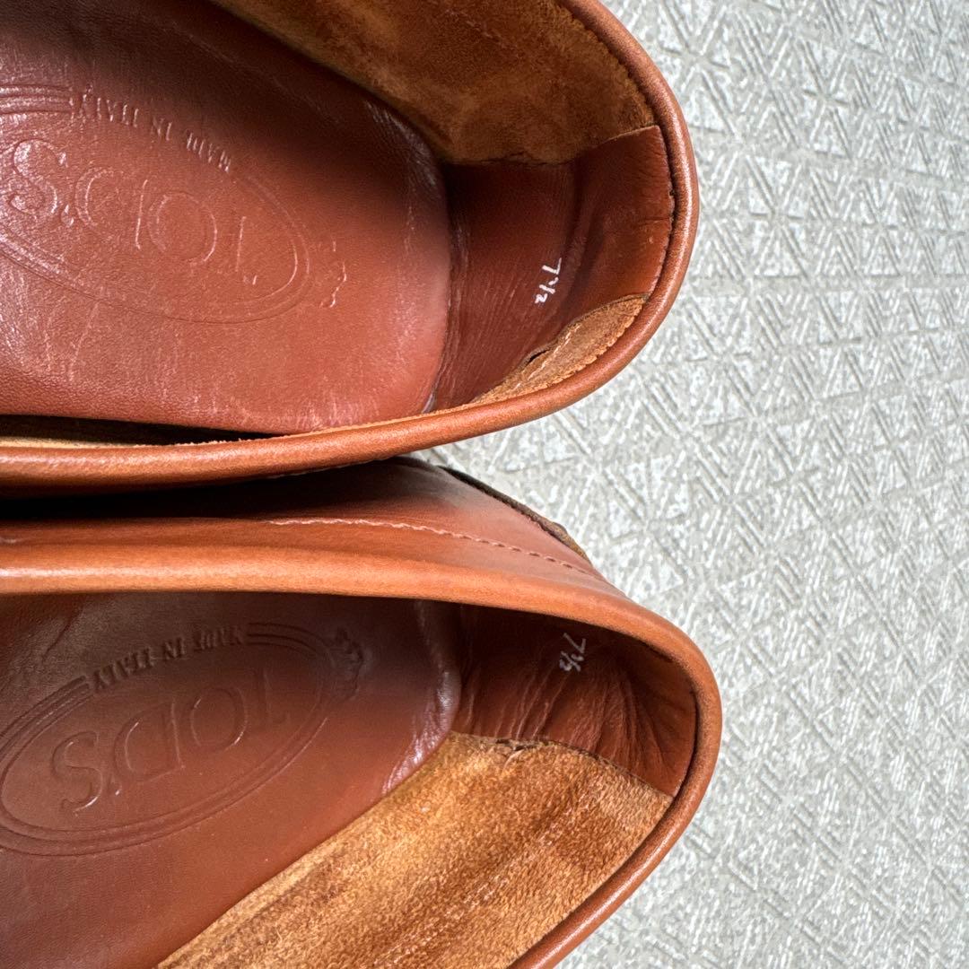 TOD'S ドライビングシューズ ブラウンレザー 7 1/2 26.5cm相当