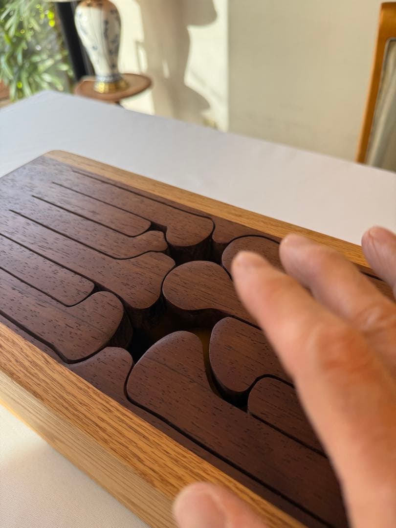 カリフォルニア製 スリットドラム 作家サイン入り たたいてるだけで気持ちいい。