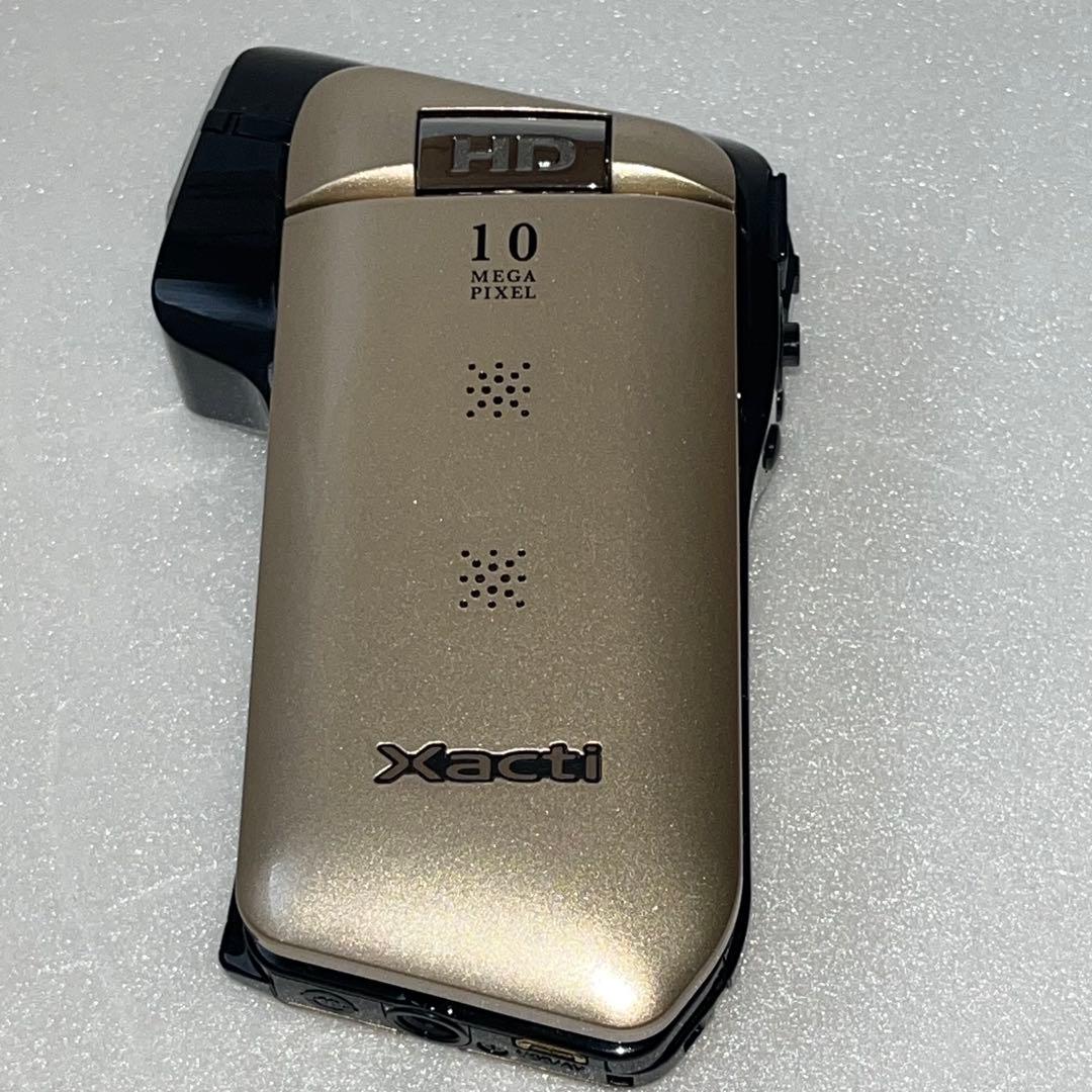 SANYOデジタルムービーカメラ　Xacti DMX-CG11ゴールド