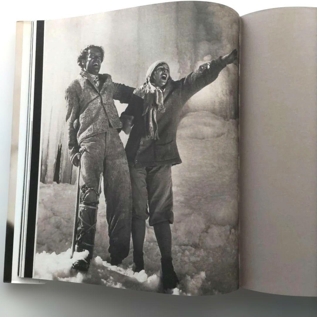 Leni Riefenstahl: Five Lives/写真集 作品集 洋書