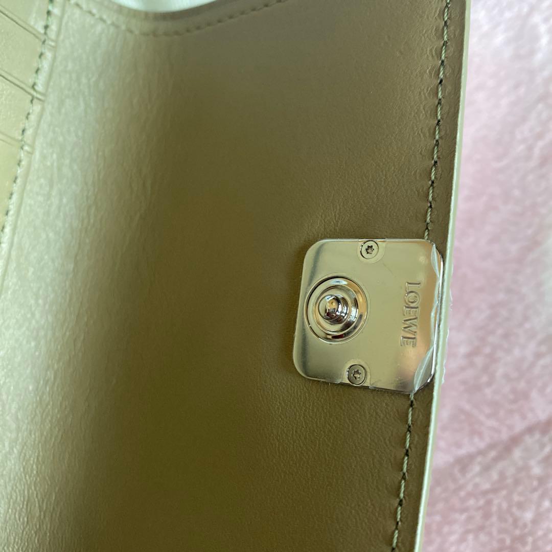 アリス☆LOEWE アナグラムミニ折りたたみ財布
