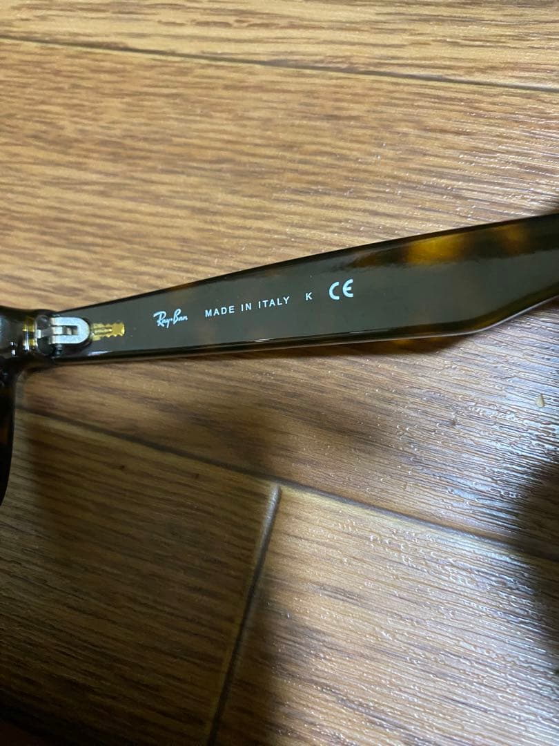 Ray-Ban RB2132 710/51 55□18イタリヤ製