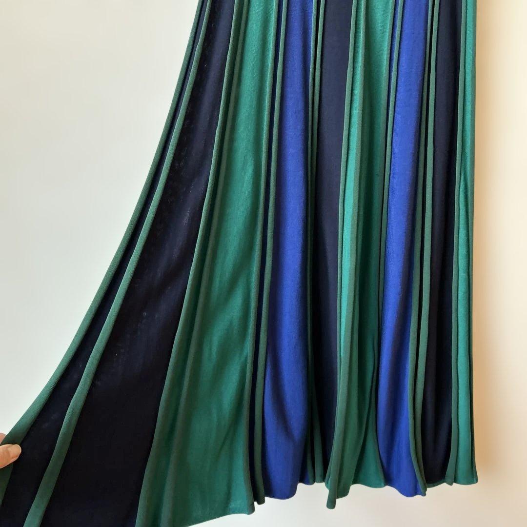 zucca ロングプリーツスカート 緑 青 黒 ストライプ