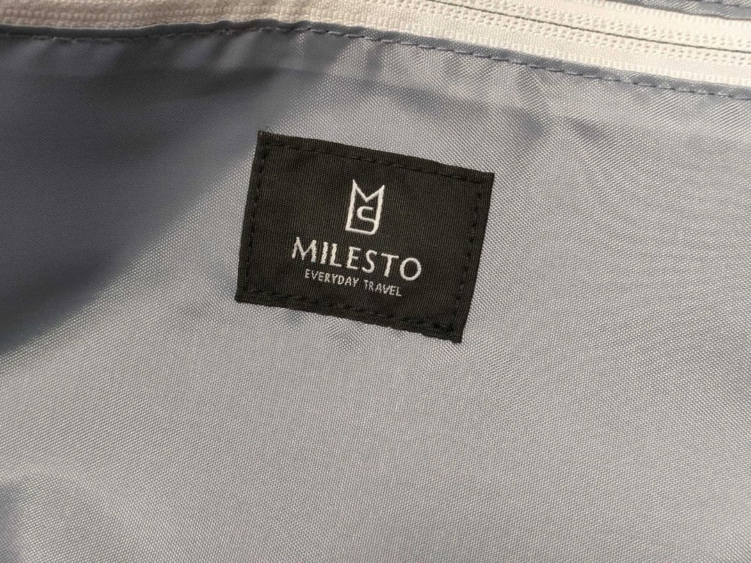 MILESTO Hutte ボストンバッグ ライトグレー