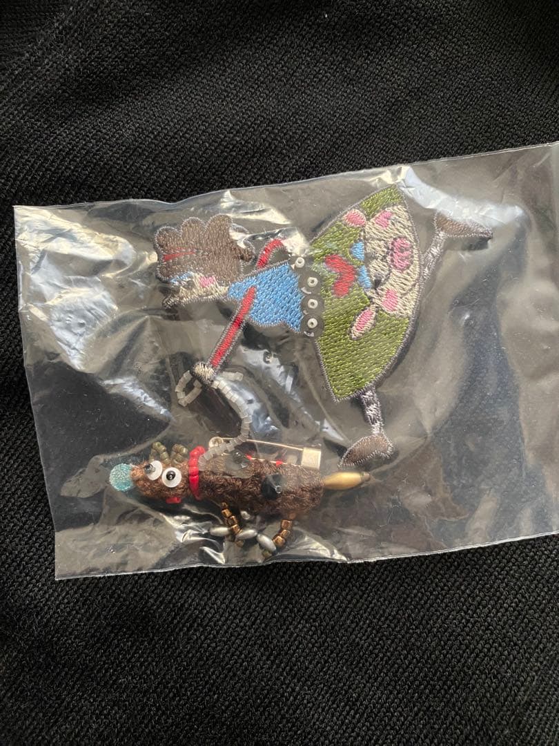 新品タグ付き　オレボレブラ カーディガン 未使用　ブローチ　アルベロベロ