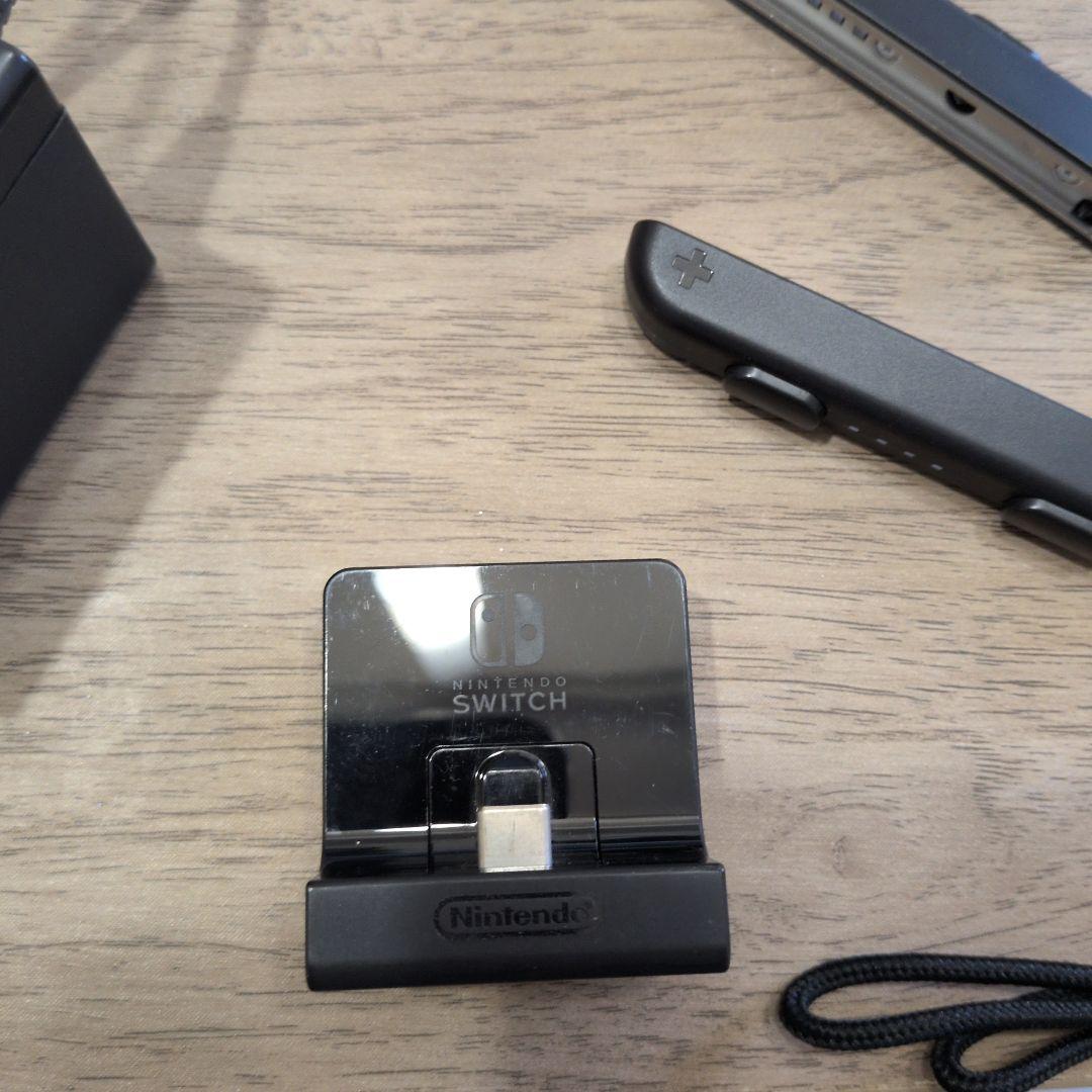 た*ろ様 Nintendo Switch 本体 青/赤　ケース付き
