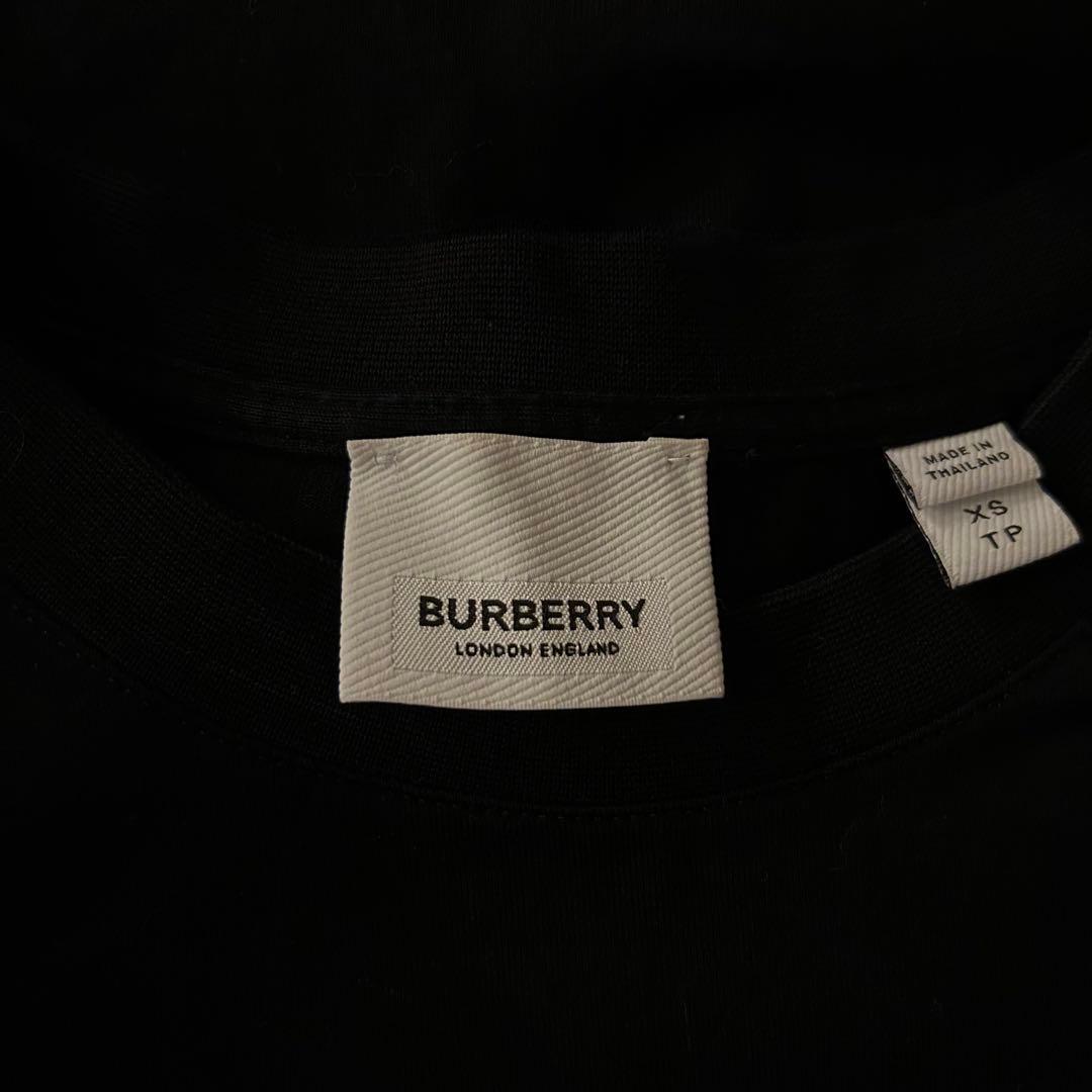 BURBERRY ブラック Tシャツ 半袖