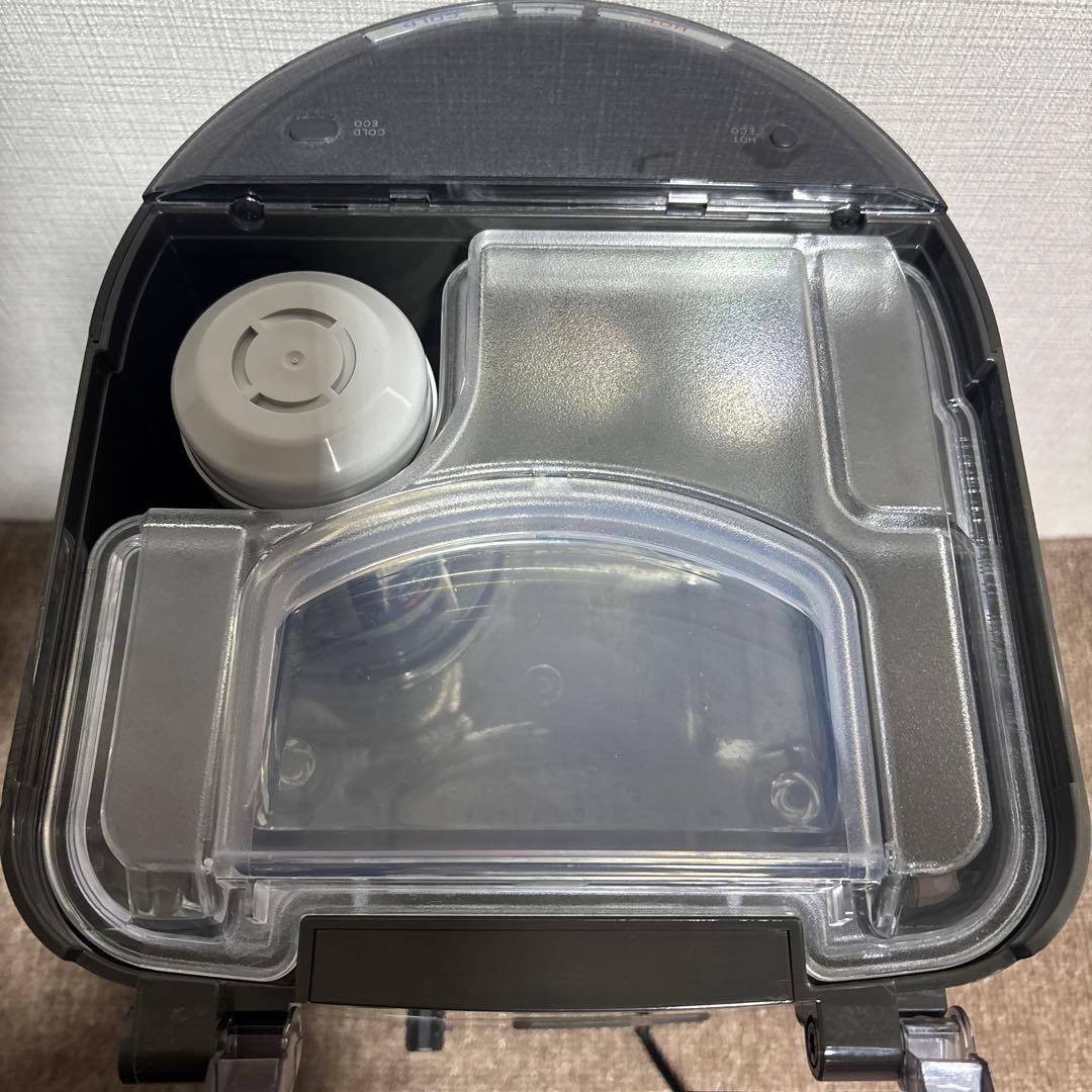 値引き最終価格エブリィフレシャスミニ浄水器 ブラックカートリッジ新品１つ付き