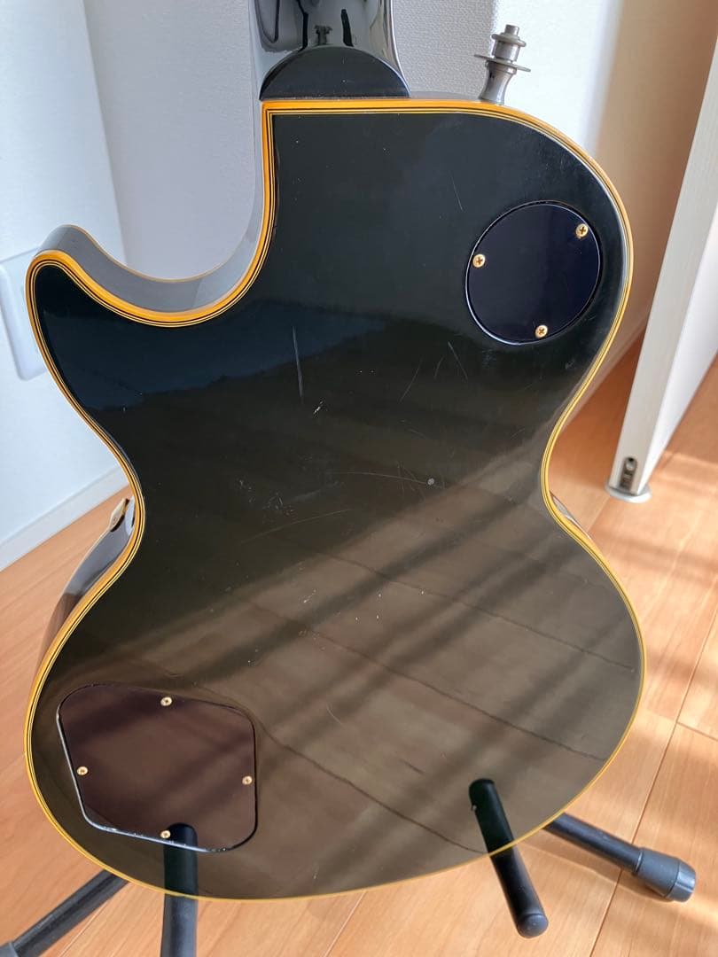 Gibson Les Paul custom プレヒストリック