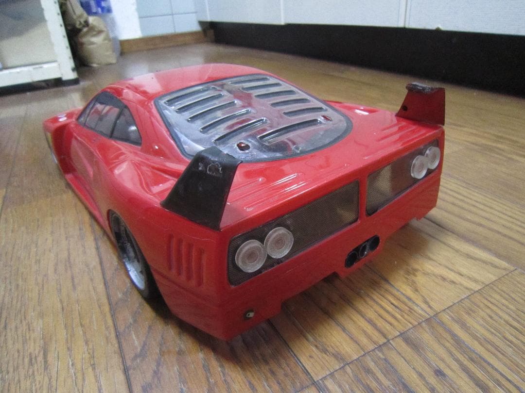 メル98034 1/10 ヨコモ Y10 シャーシ フェラーリ F40LM