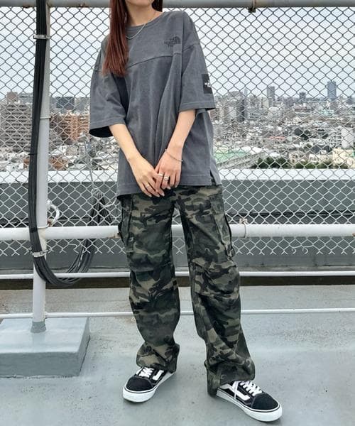 韓国 ノースフェイス　ダメージ Tシャツ　グレー　S 新品　ウォッシュ加工　M