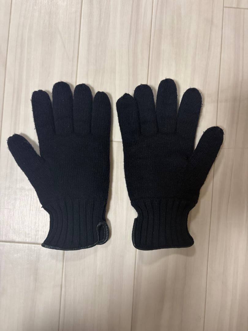 マウトリーコンテーラー　手袋