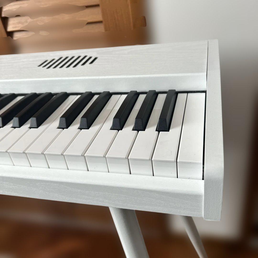 ちびゆう様　美品　carina88鍵盤電子ピアノ