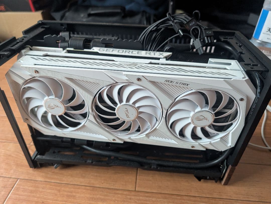 GeForce RTX 3090 ホワイト