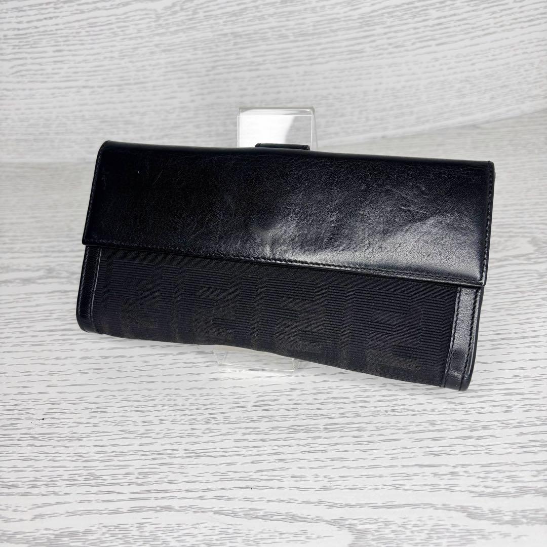 極美品　FENDI フェンディ　長財布　二つ折り　S06