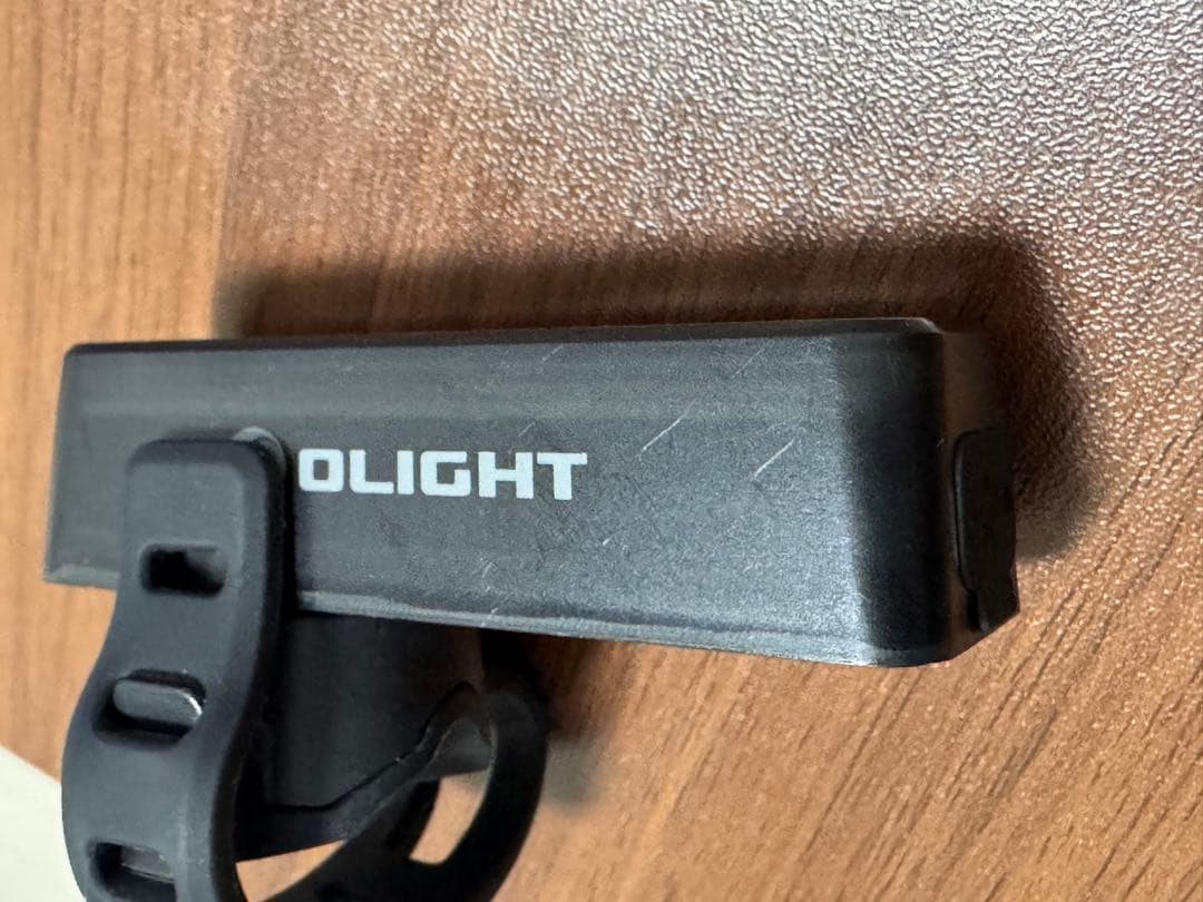 OLIGHT、TOWILD、RAVEMENのライトセット