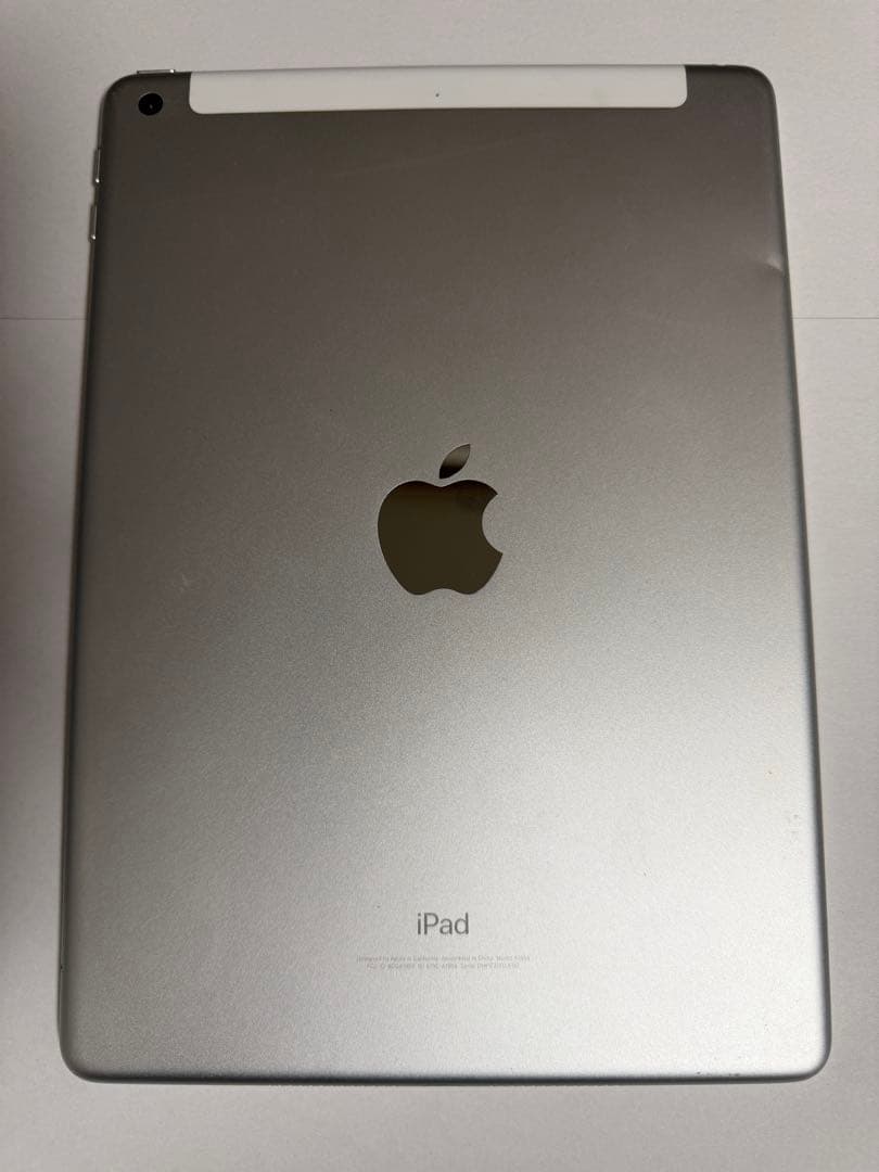 iPad 第6世代 32GB バッテリー最大容量:88%
