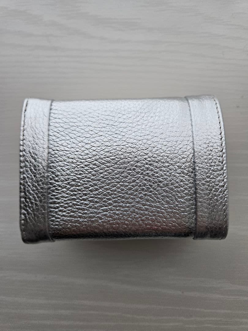 HASHIBAMIニューラウンドフォルムミニウォレット シルバー新品未使用最安値
