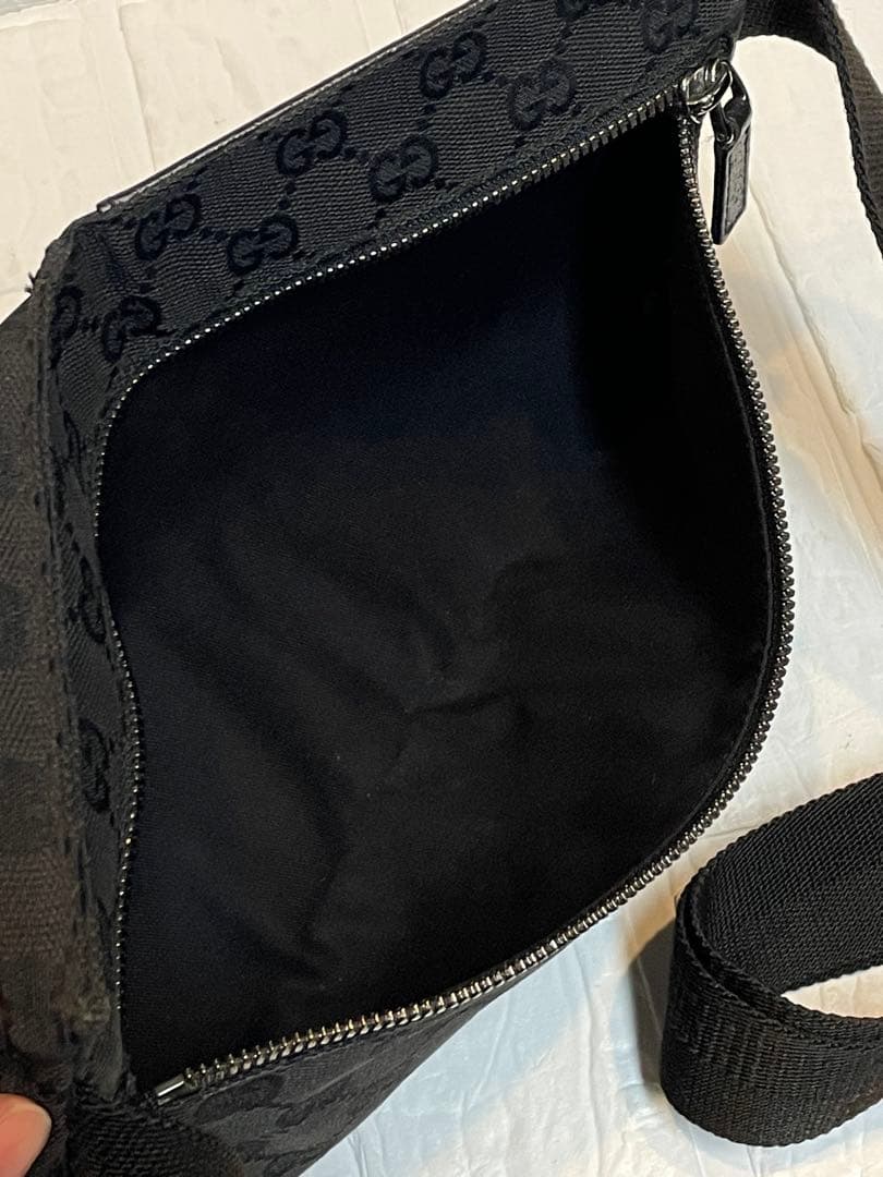 GUCCIグッチ GG柄　ボディバッグ　ウエストバッグ　❤︎