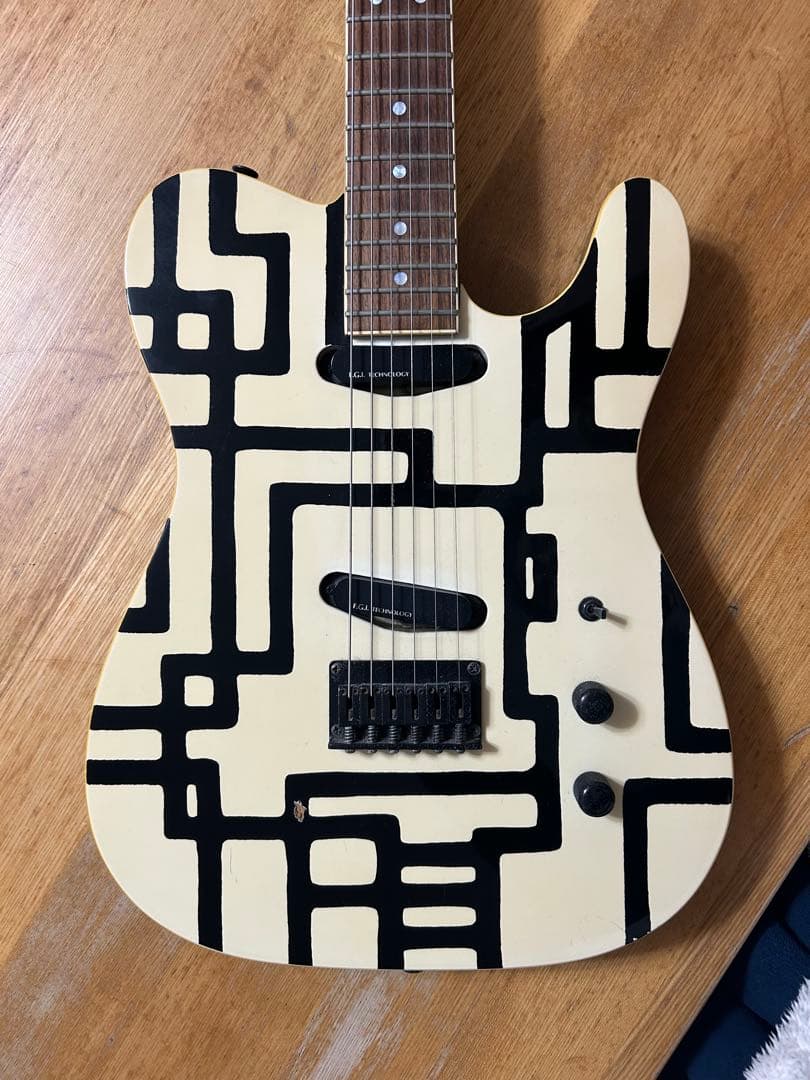 Fernandes 布袋寅泰モデル TE-95HT 黒ライン