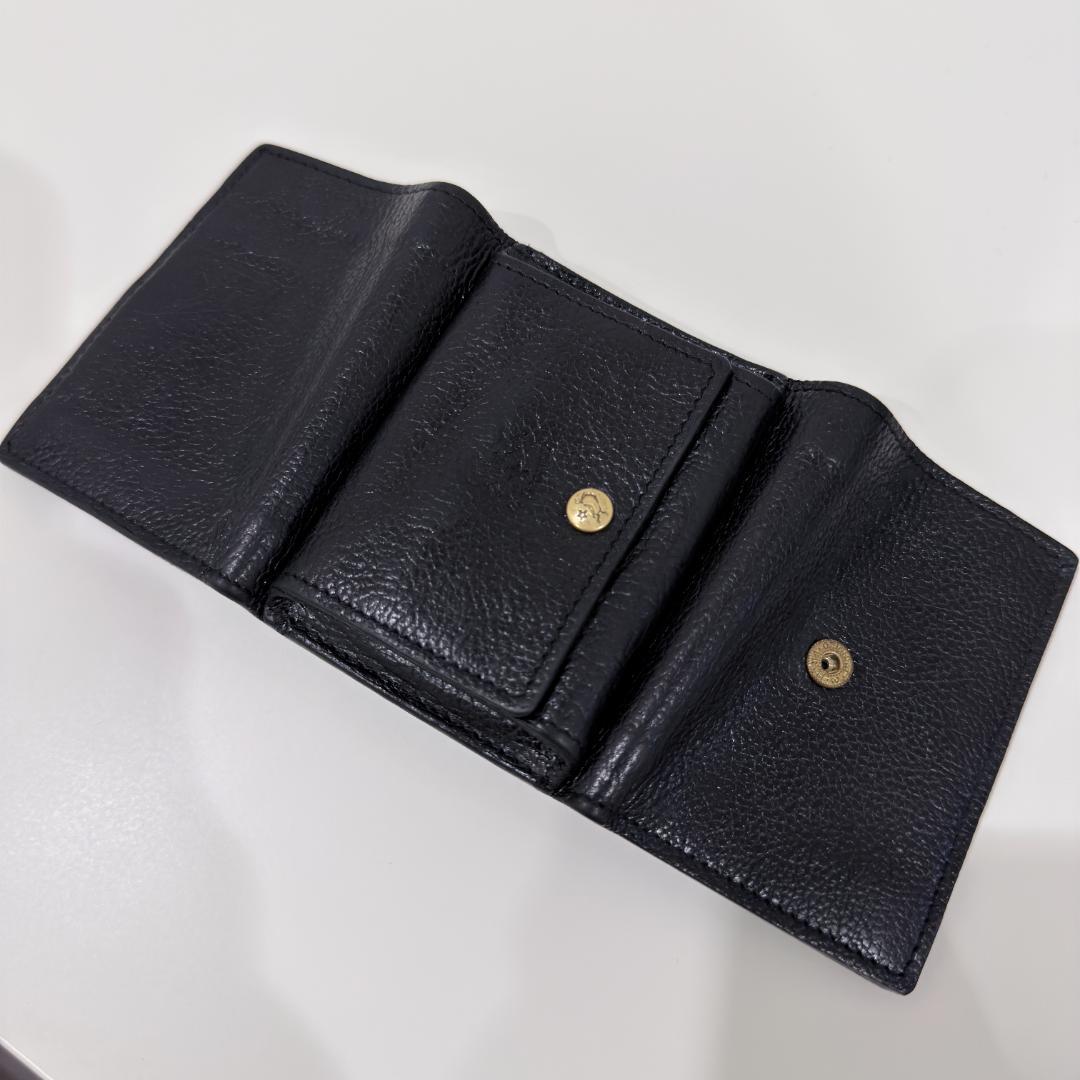 【値下】【美品】IL BISONTE イルビゾンテ トリフォルドウォレット