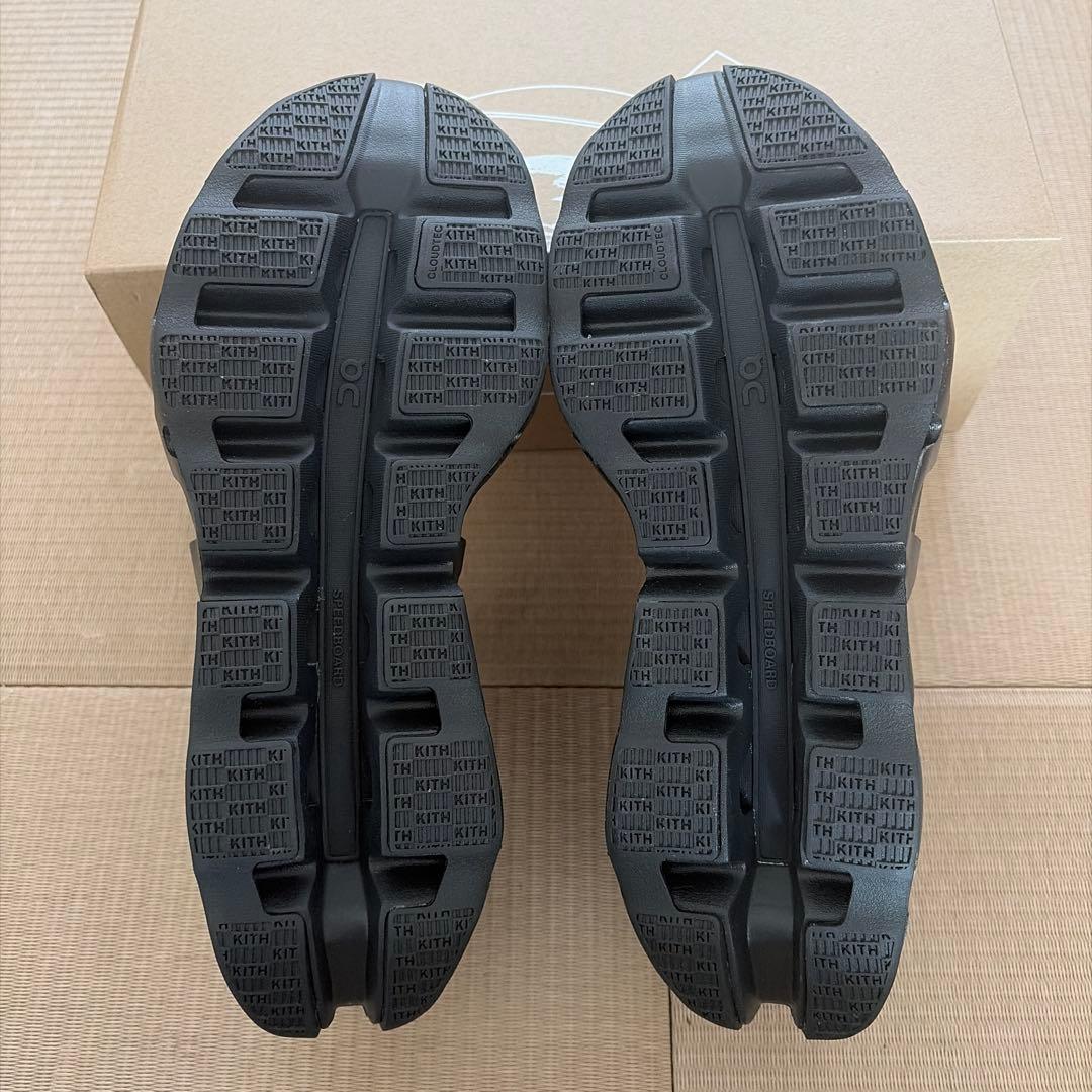 KITH ×On スニーカー