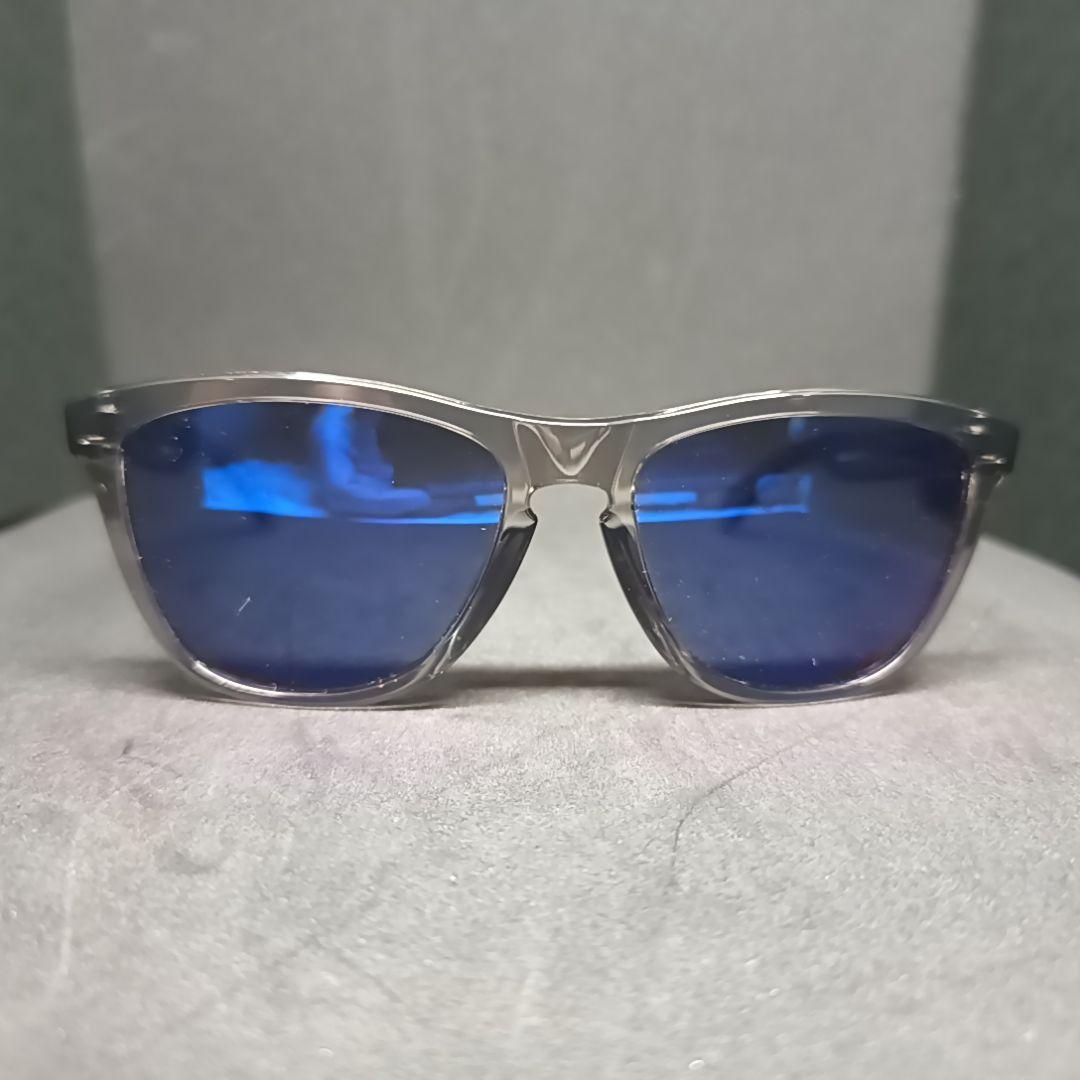 MADE IN USA オークリー　FrogSkins　クリアフレーム